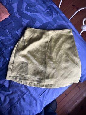 Abercrombie & Fitch Olive Mini Skirt